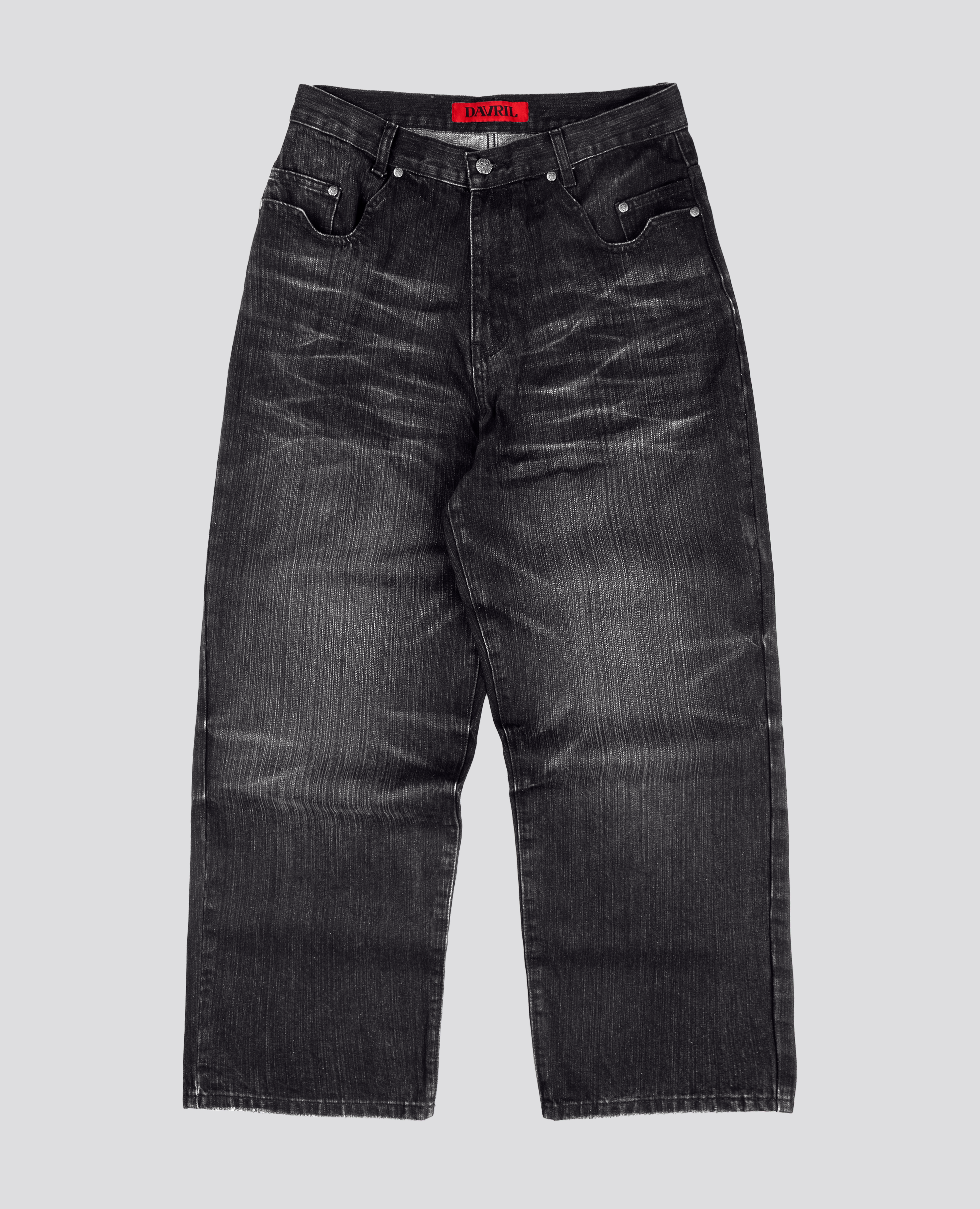 LOOSE-FIT EVERYDAY DENIM